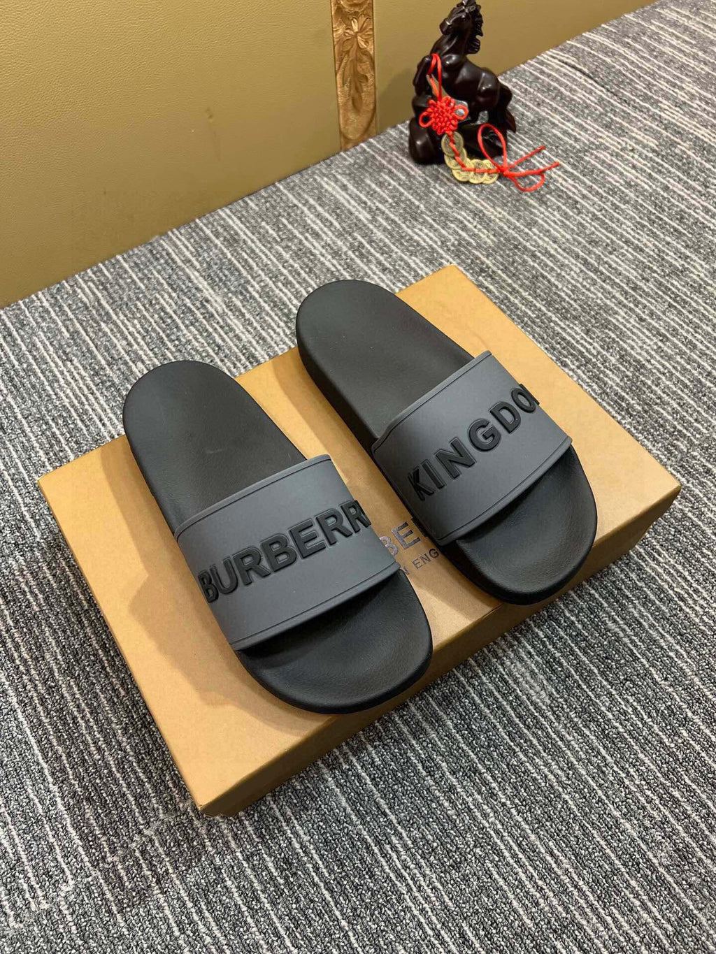 535ZR254Z Popular Slippers