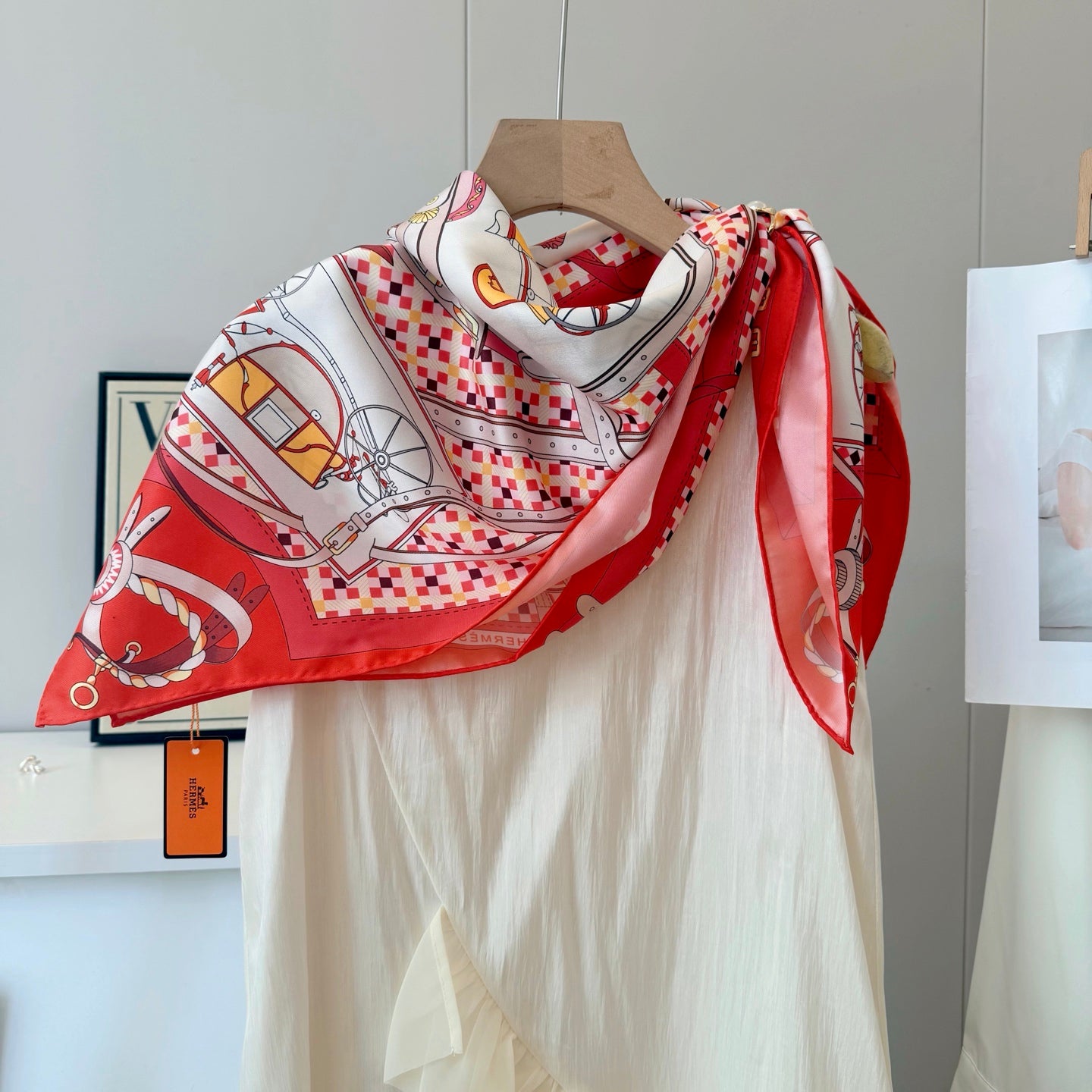 136NH8W Popular Silk Scarve