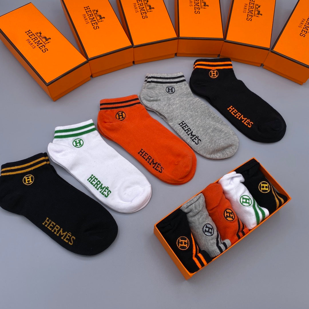235QH57S Popular socks(5 pairs )