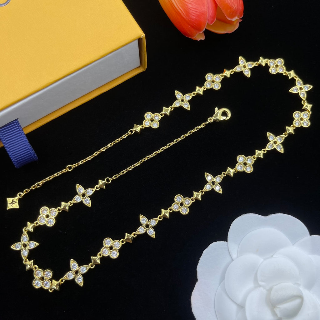 14E969X  Popular   Necklaces