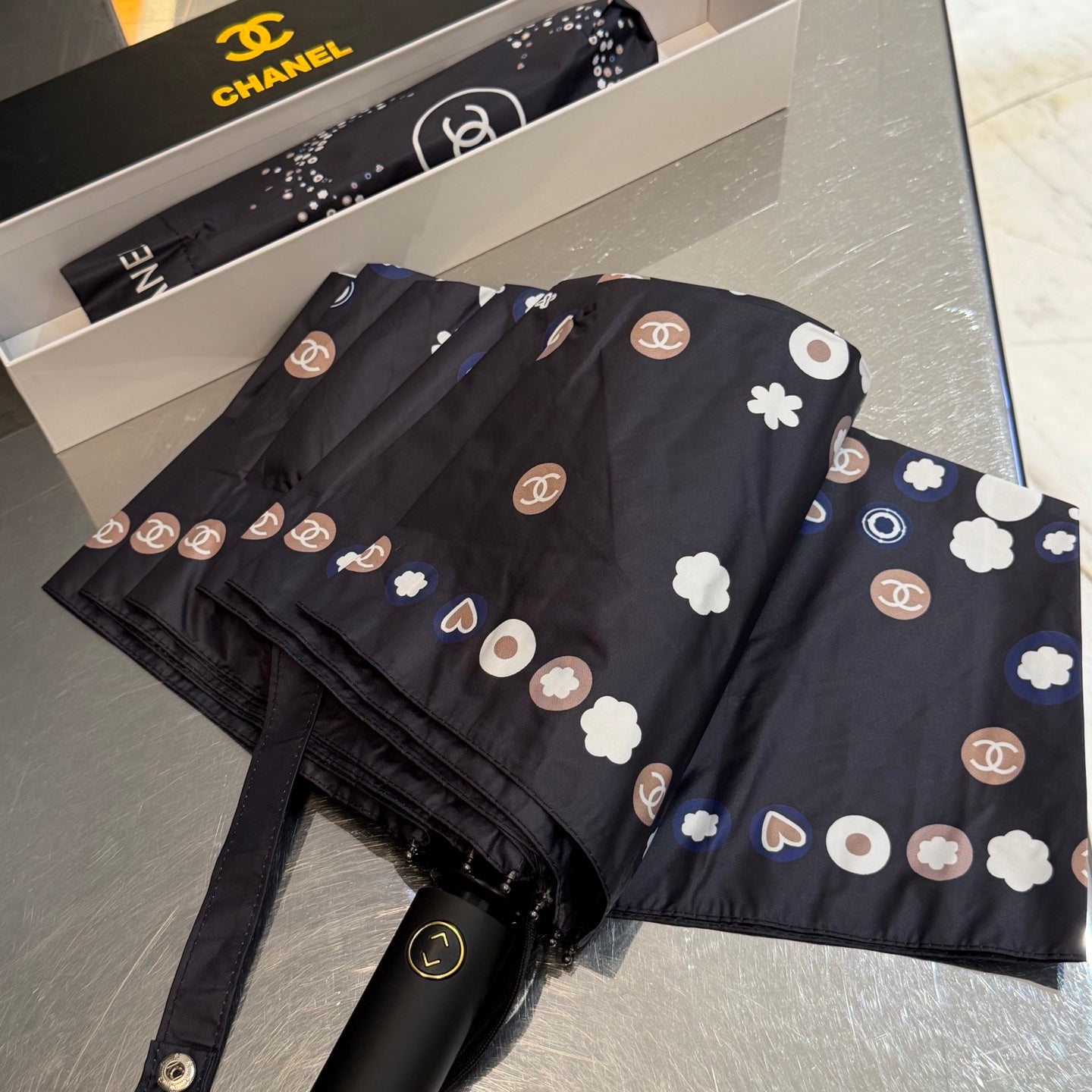 146NC14S Popular UV resistant umbrella