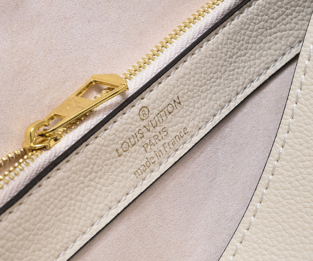 136PE40B Popular leather bag