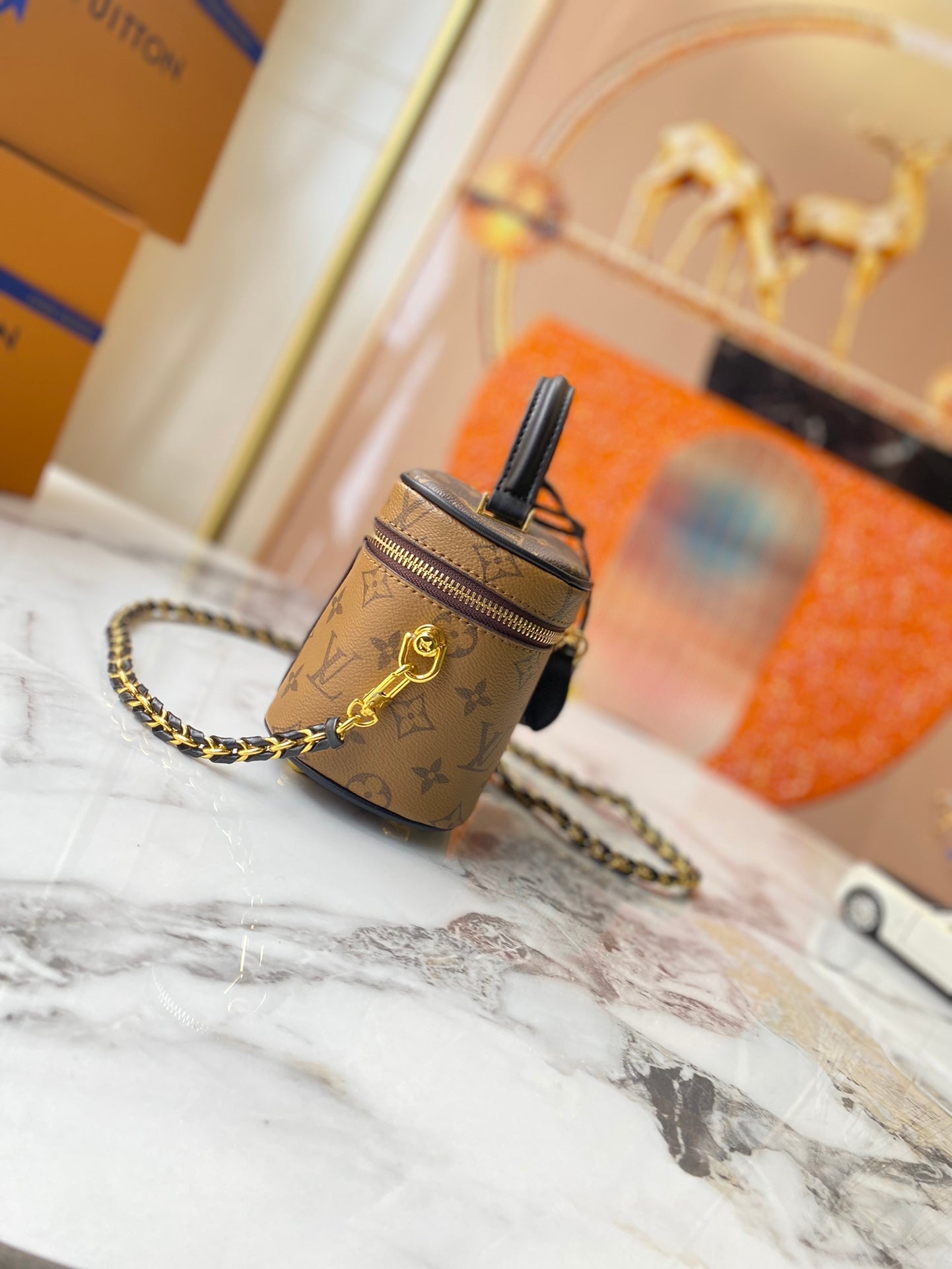 2XE121B Popular   leather bag 