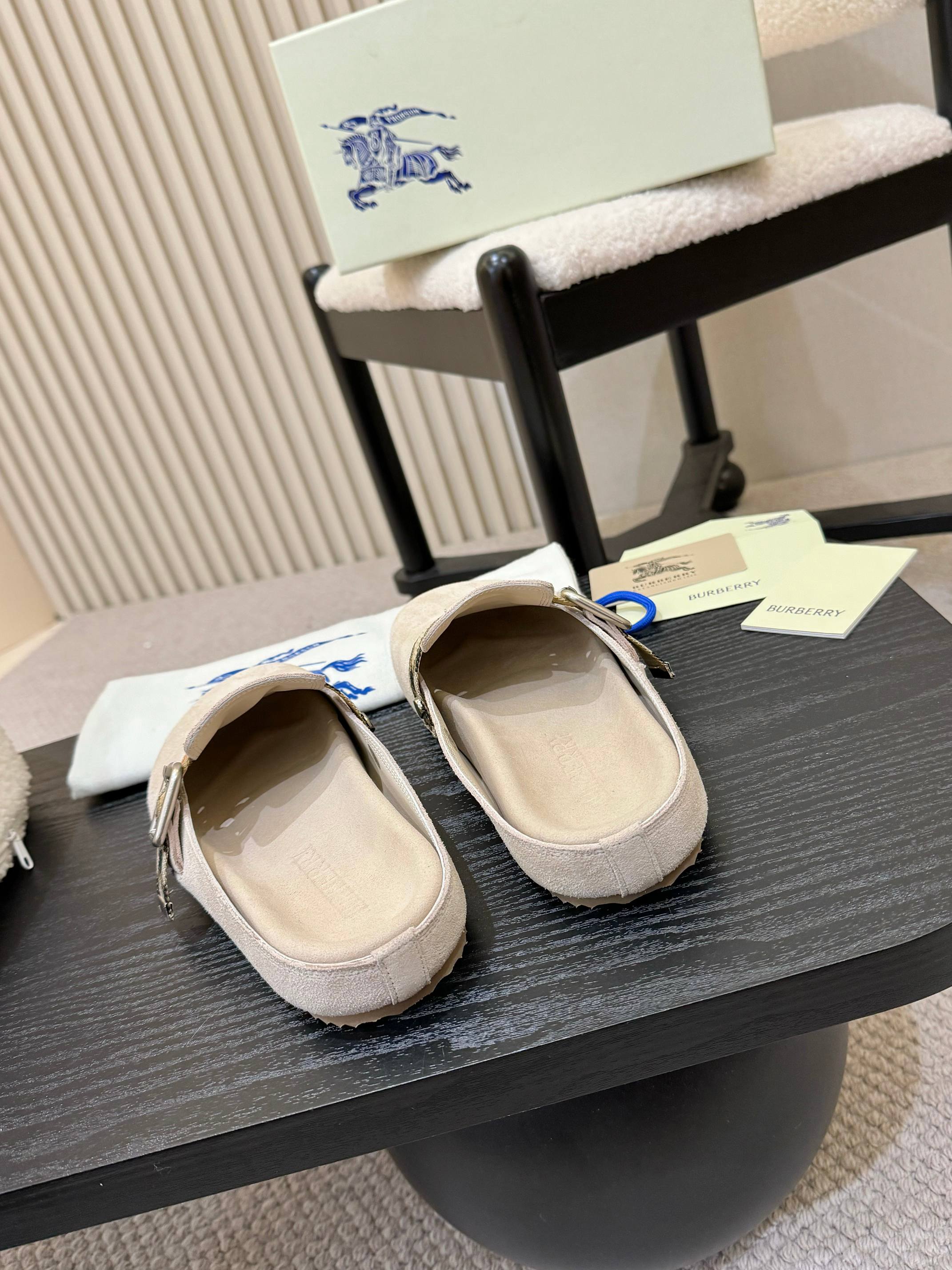 2105QR242Z Popular high-quality  Shoes
