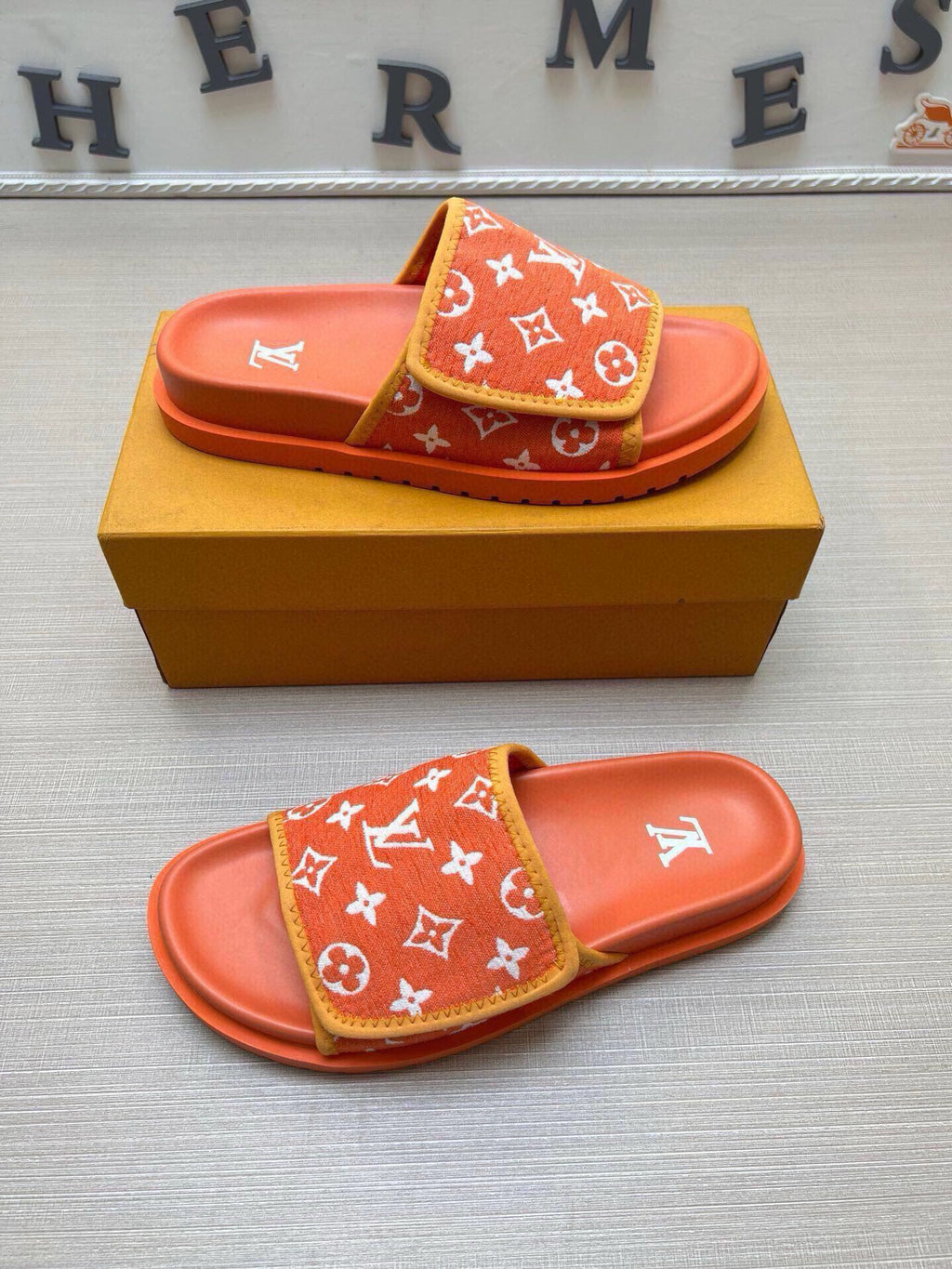 5LE209Z Popular Slippers