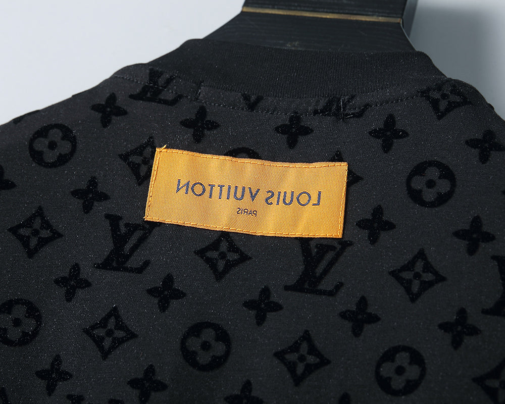 125WE57U  Popular T-shirts
