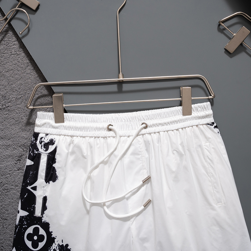 136NE3U Popular shorts