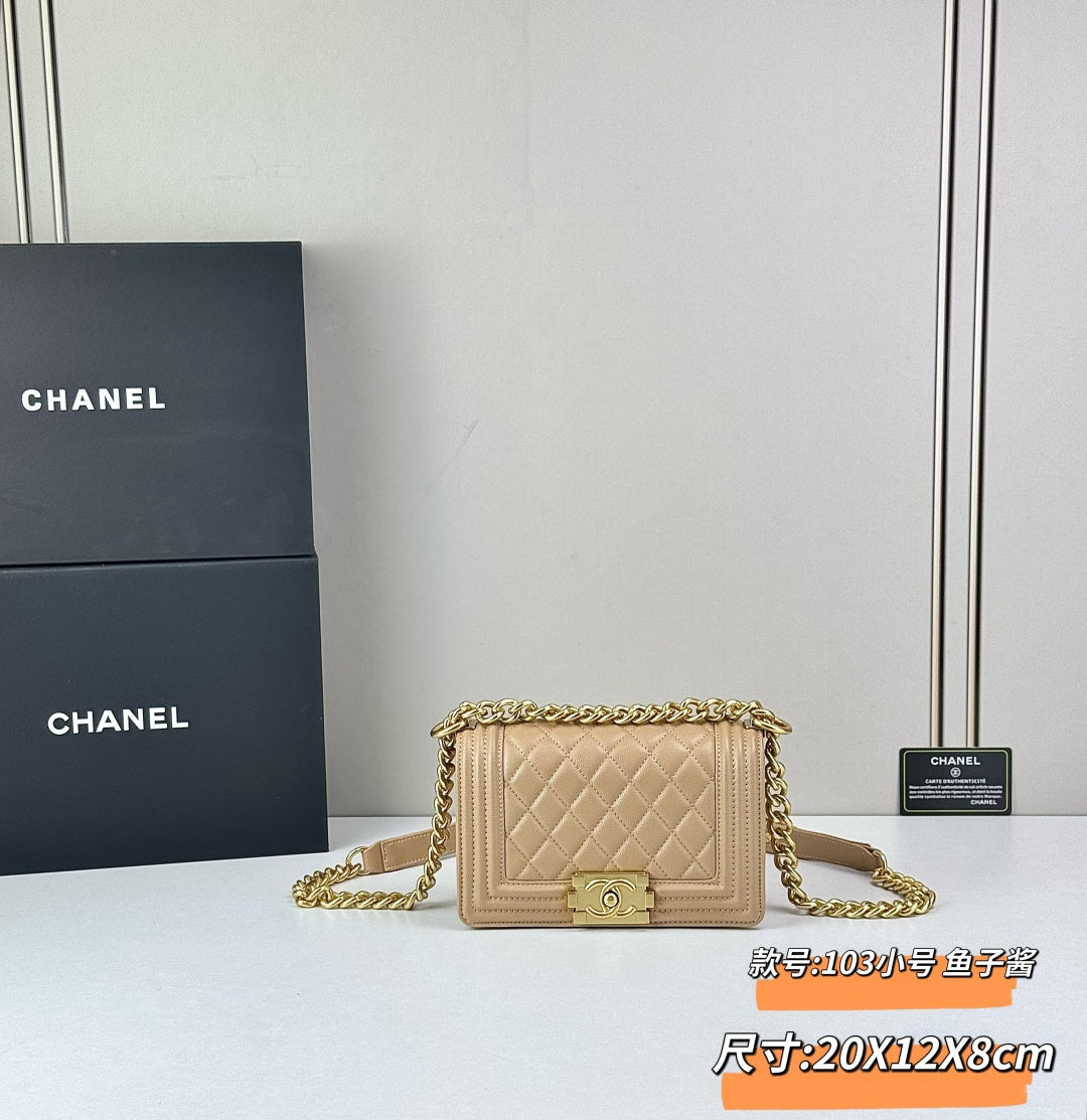 136PC17B Popular Caviar leather bag
