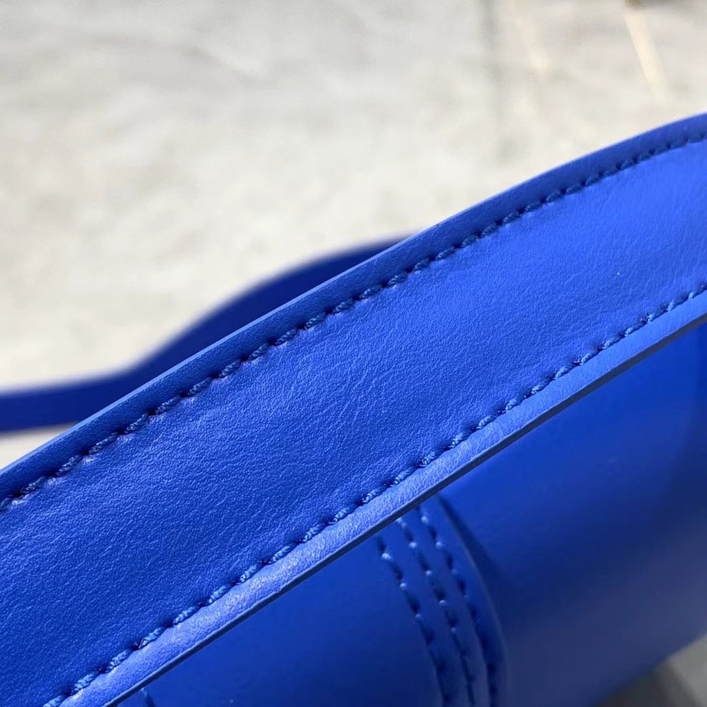 B1P46A133 Popular leather  bags