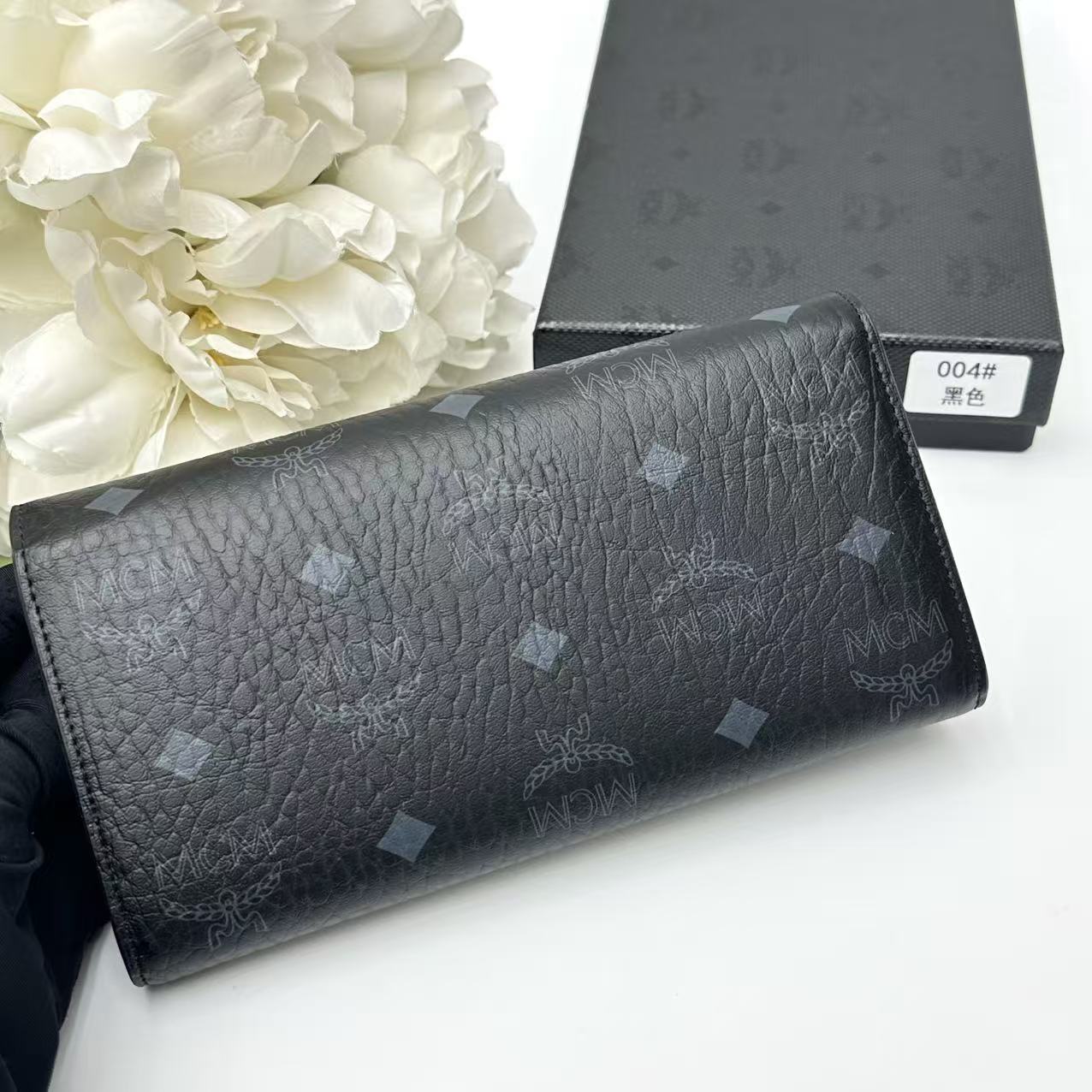 136NM14B Popular leather  Wallets