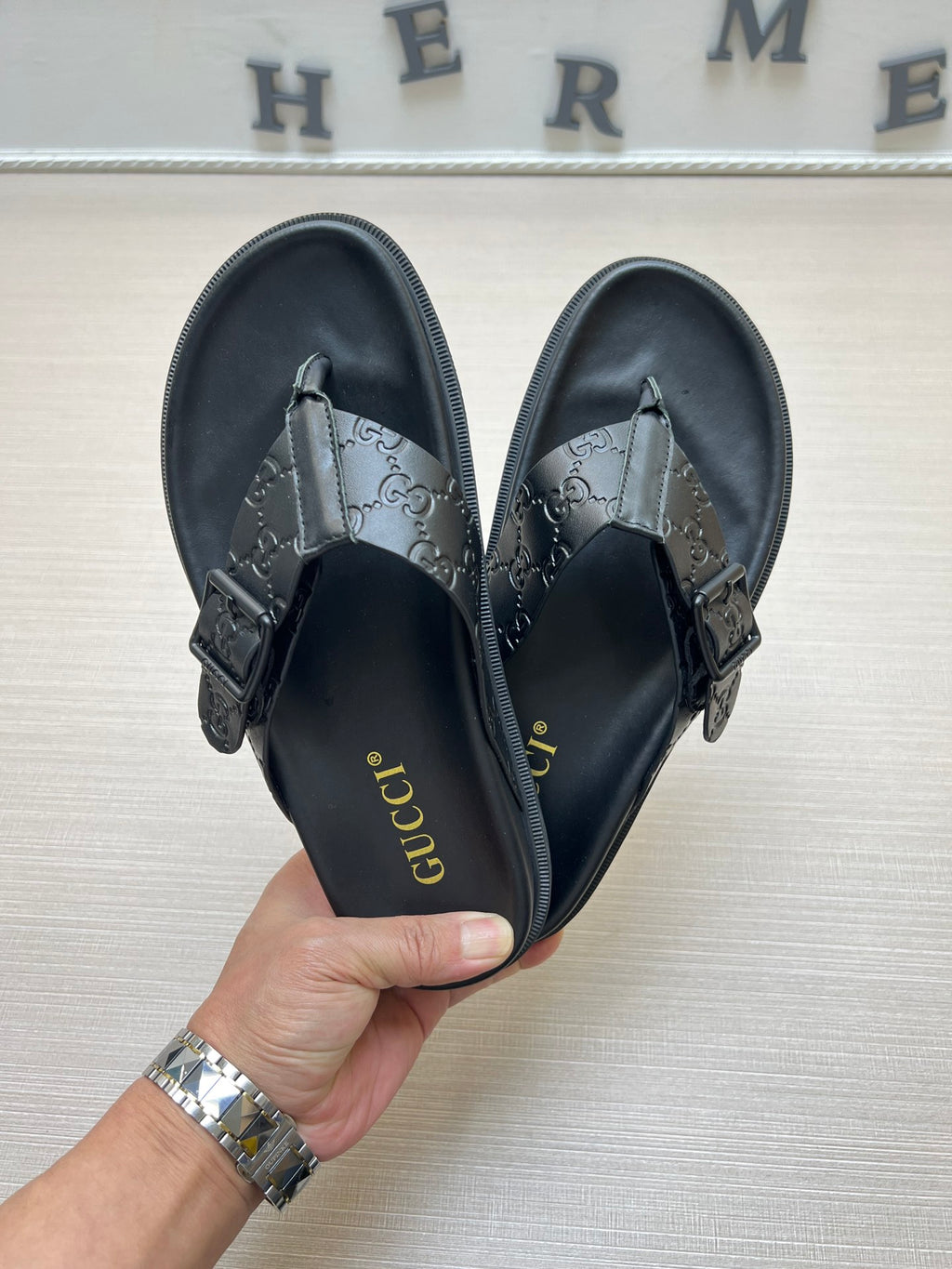 54B91Z Popular slippers