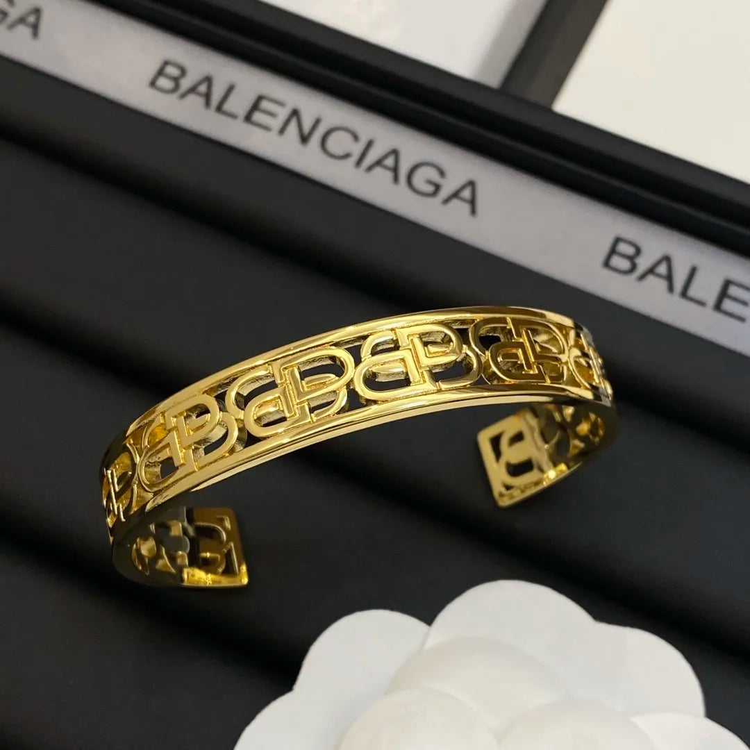 14J986K  Popular Bracelets