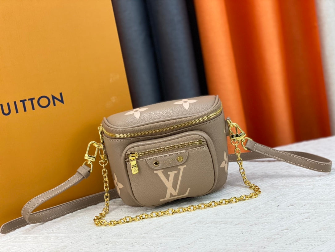 155NE58B Popular   leather bag