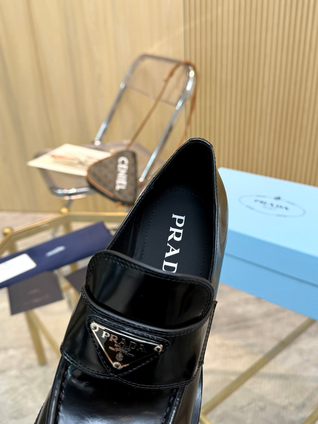 285ZPD63Z  Popular leather High heels