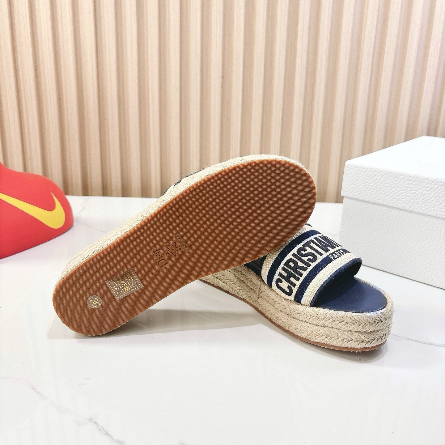285ZD22Z  Popular leather Shoes