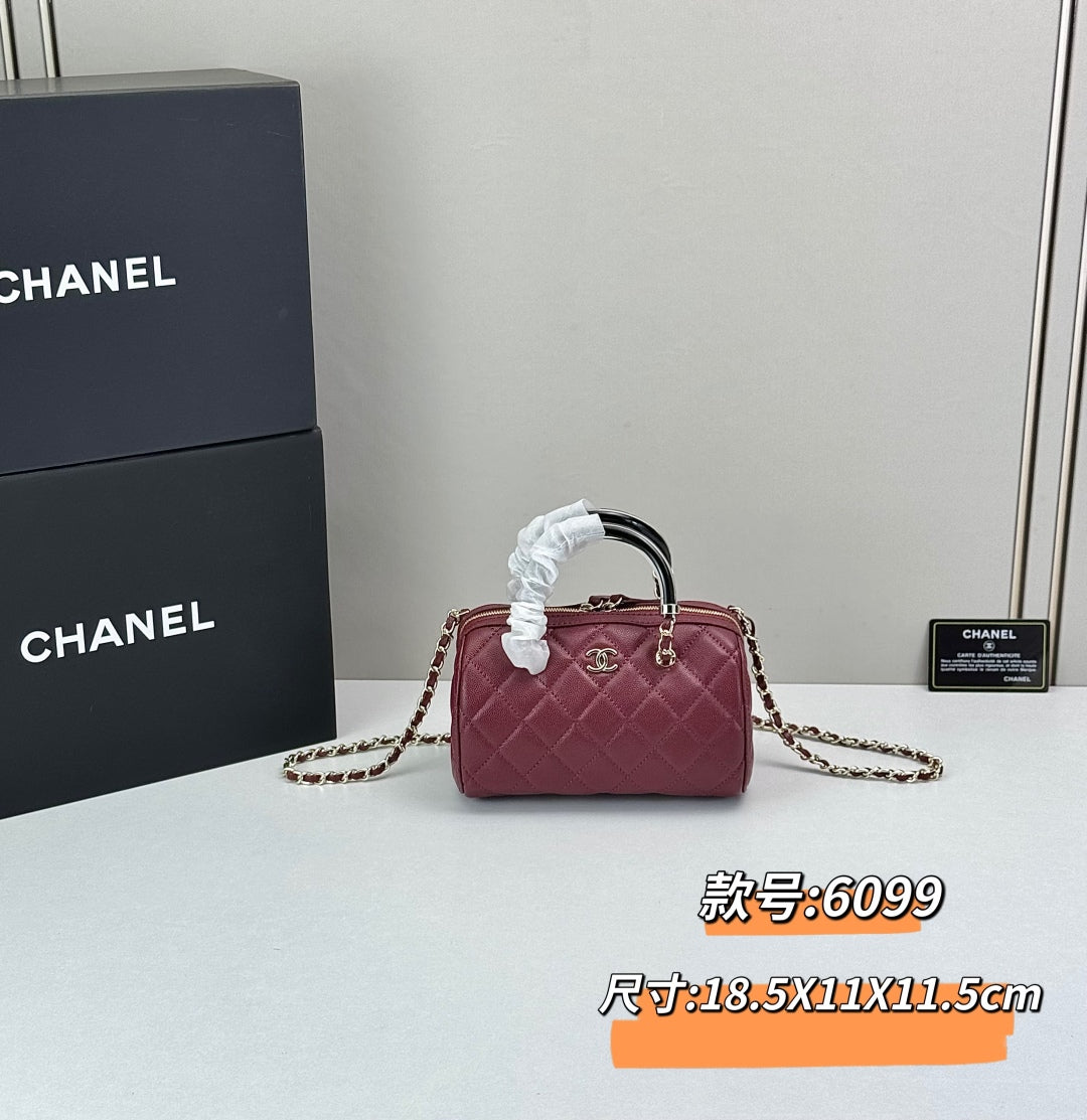 15RC55B  Popular  leather bag