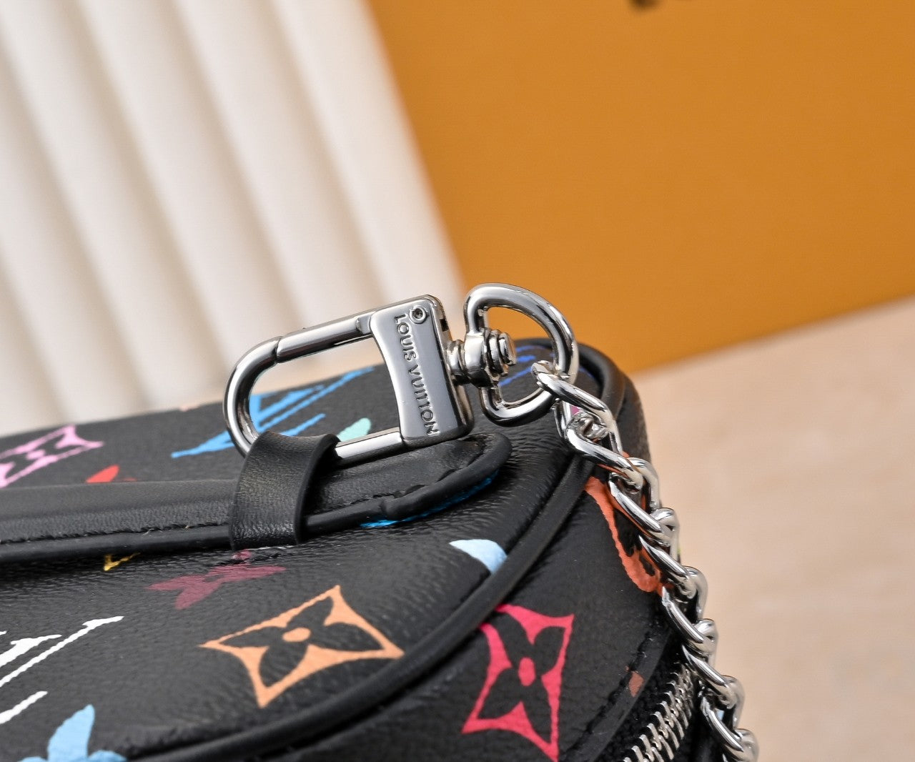 15XE11B Popular leather bag