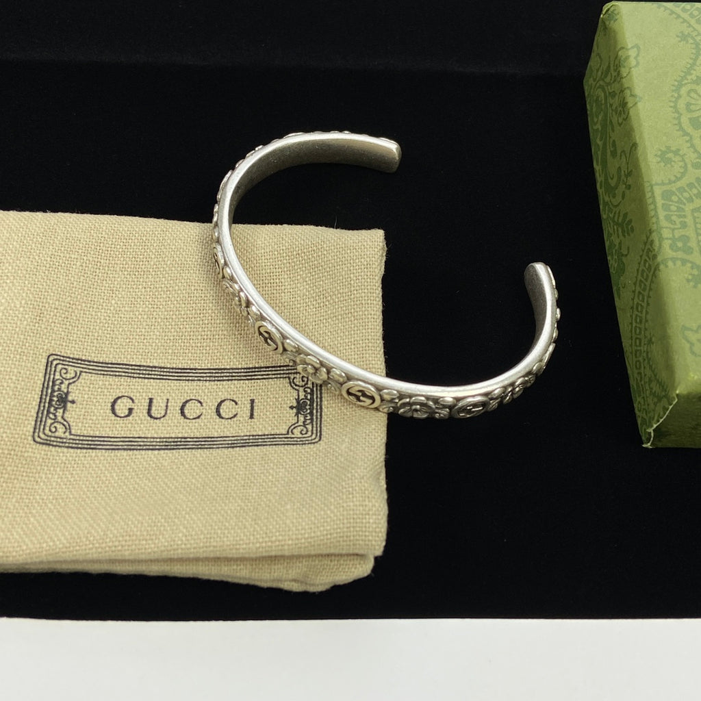 185QB19K  Popular Bracelets