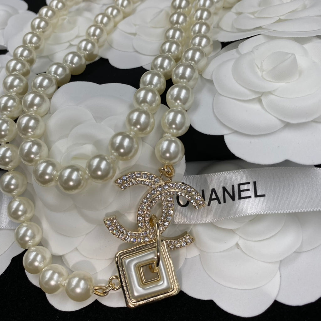 14C381X  Popular   Necklaces