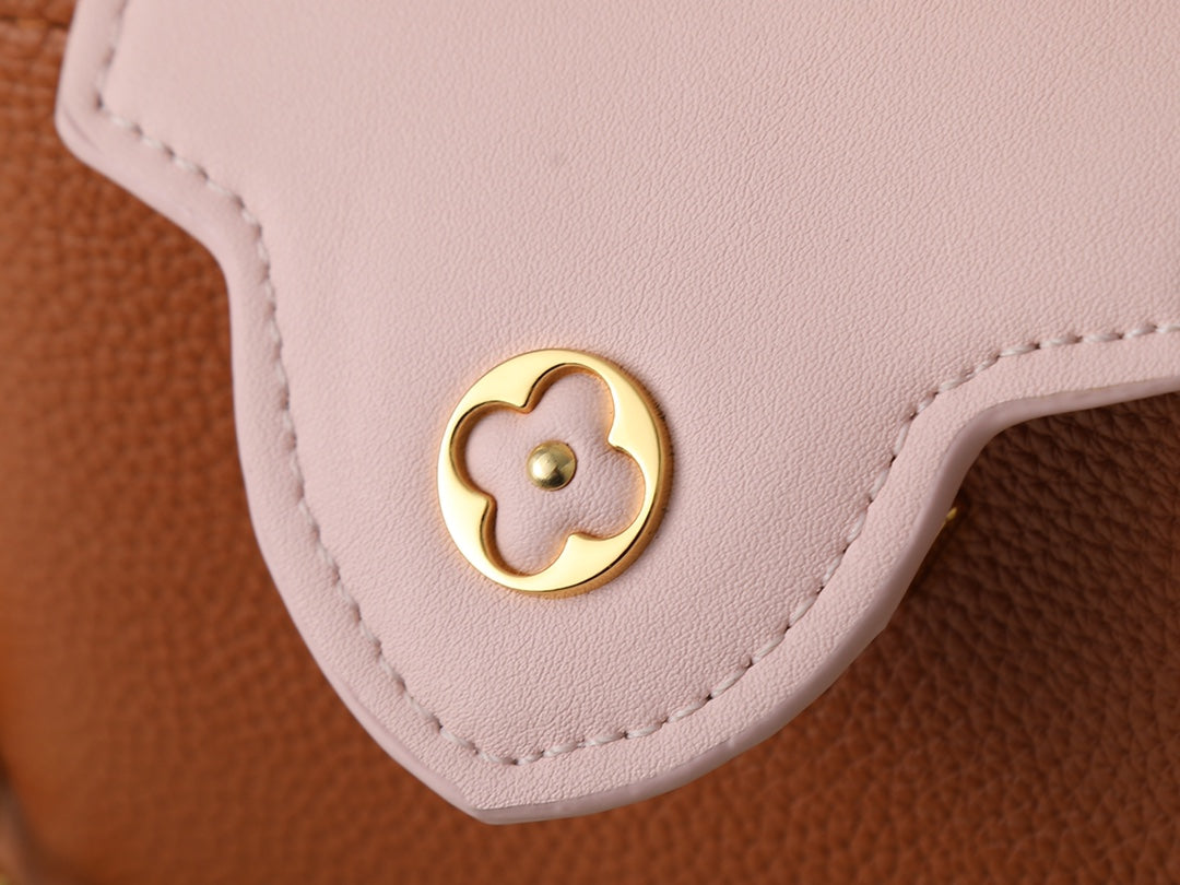 146PE46B Popular leather bag