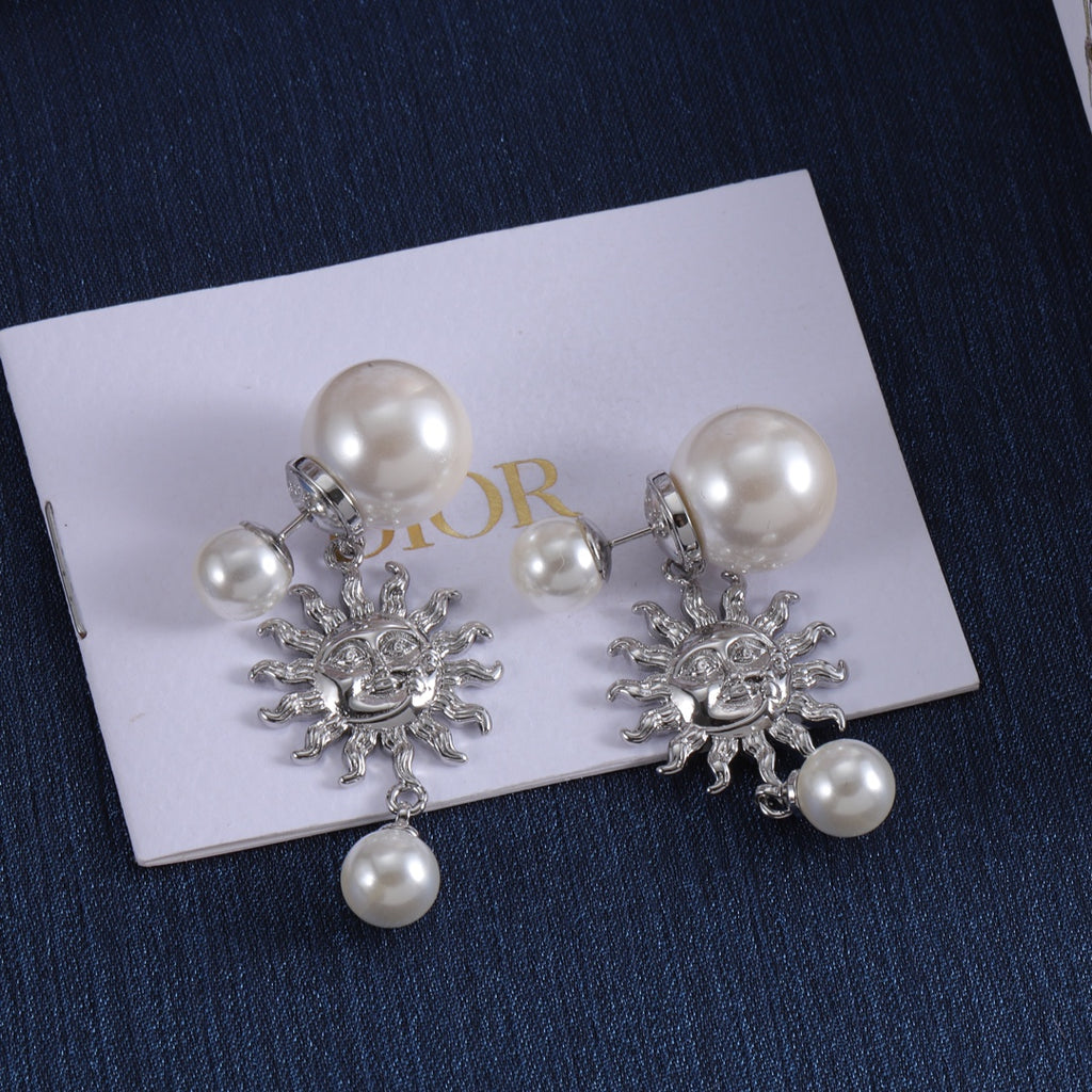 14D587E Popular  Earrings
