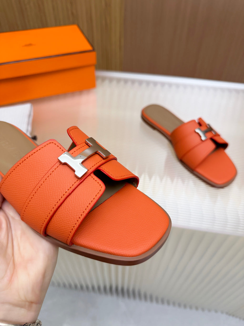 Z2X66H5 Popular high-quality leather Shoes
