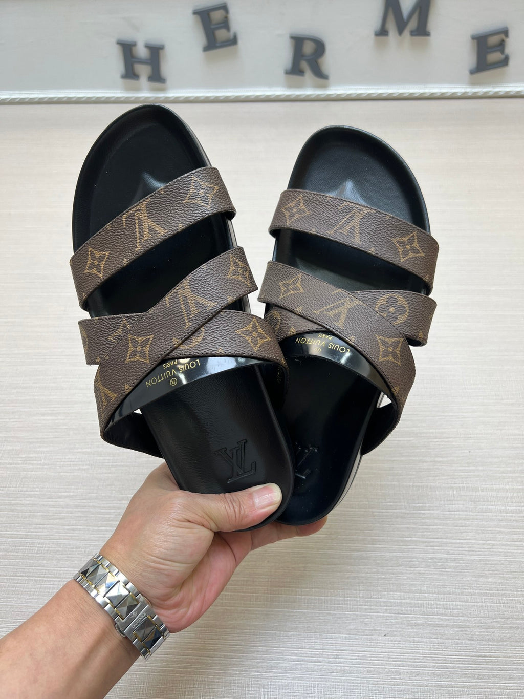 54E89Z Popular slippers