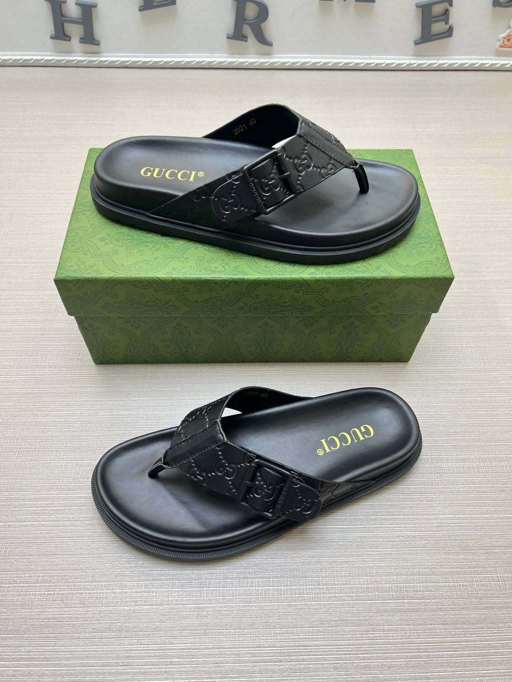 54B91Z Popular slippers
