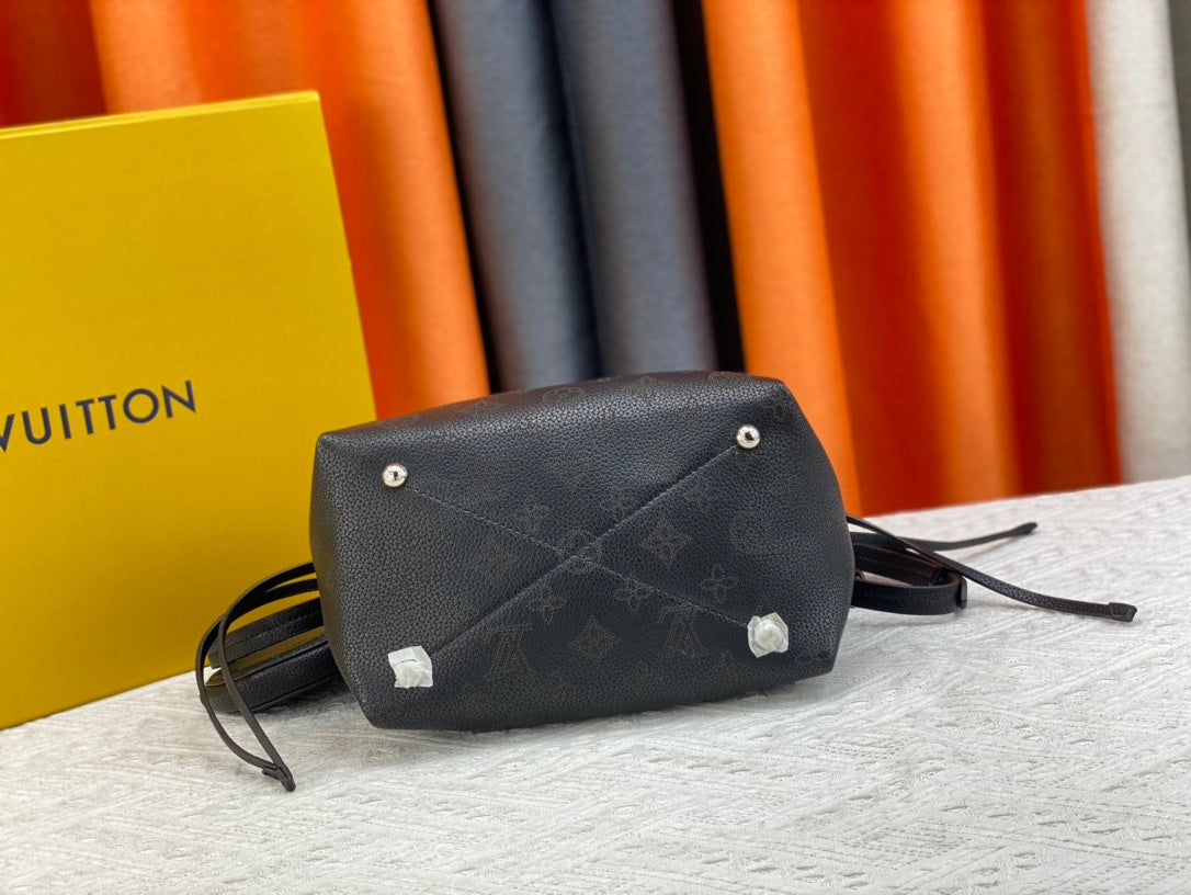165NE99B Popular  leather bag