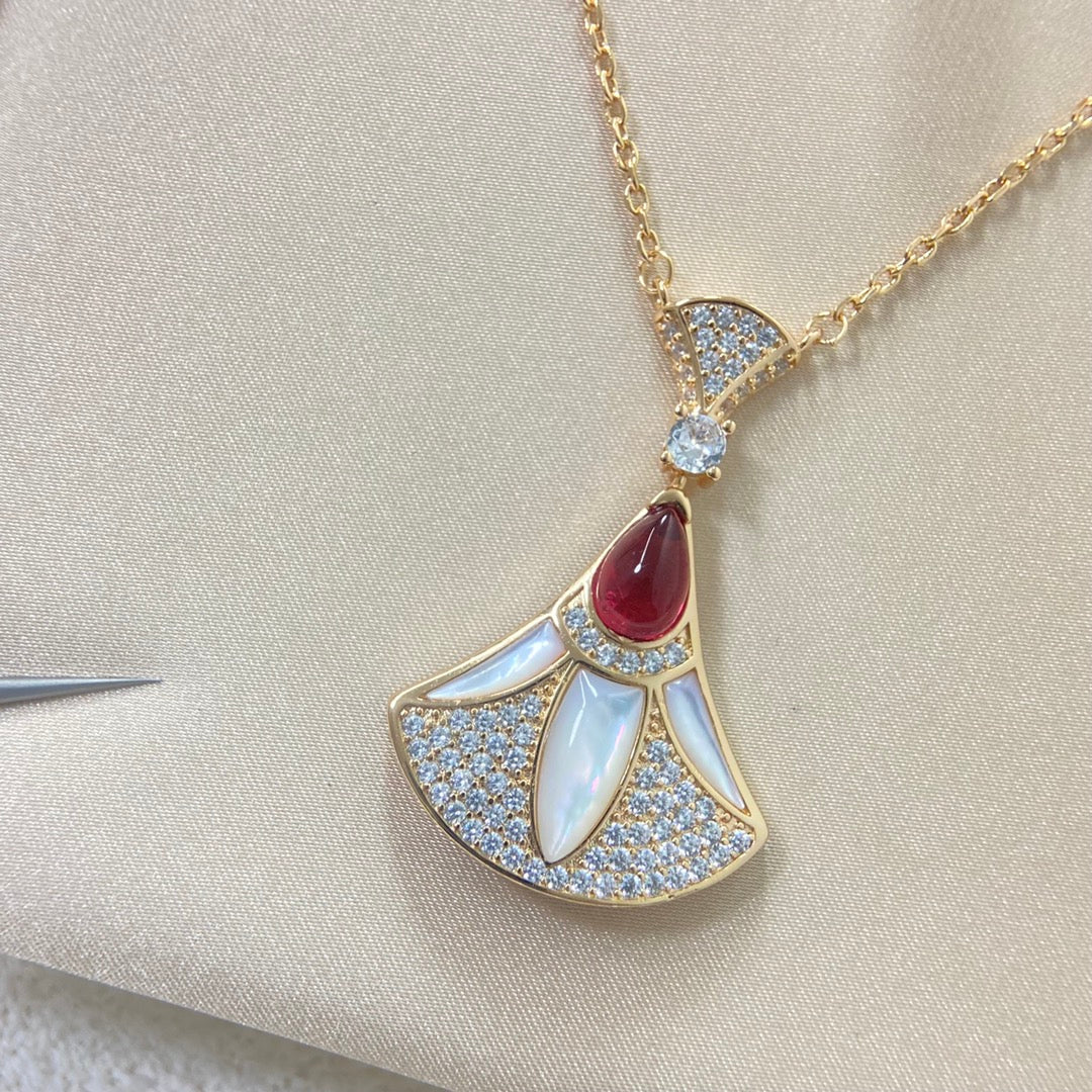 55QS413X Popular Necklaces