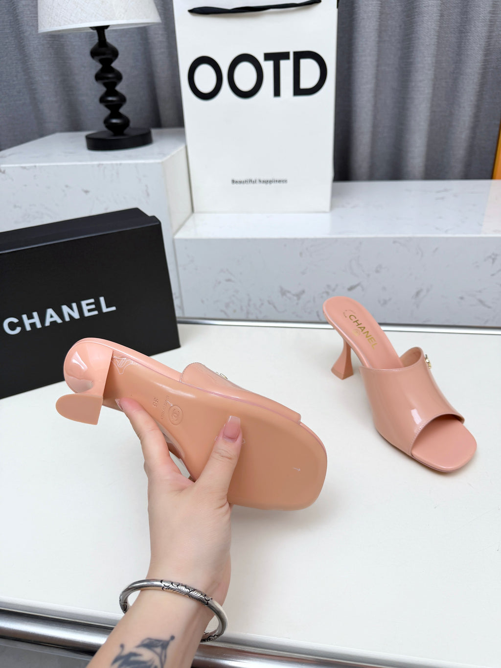 Z2X66C47 Popular leather High heels 9CM