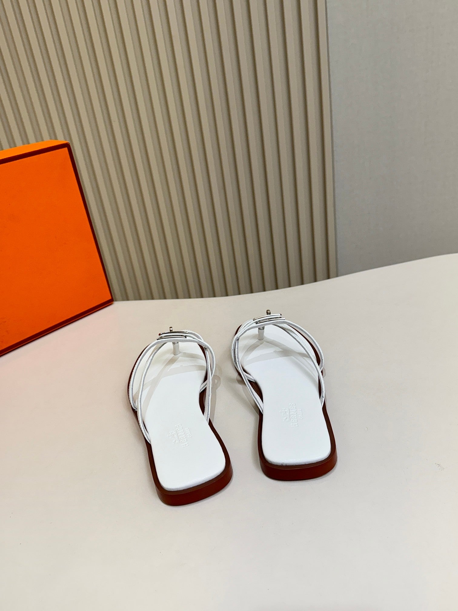 Z2X66H6 Popular high-quality leather Shoes