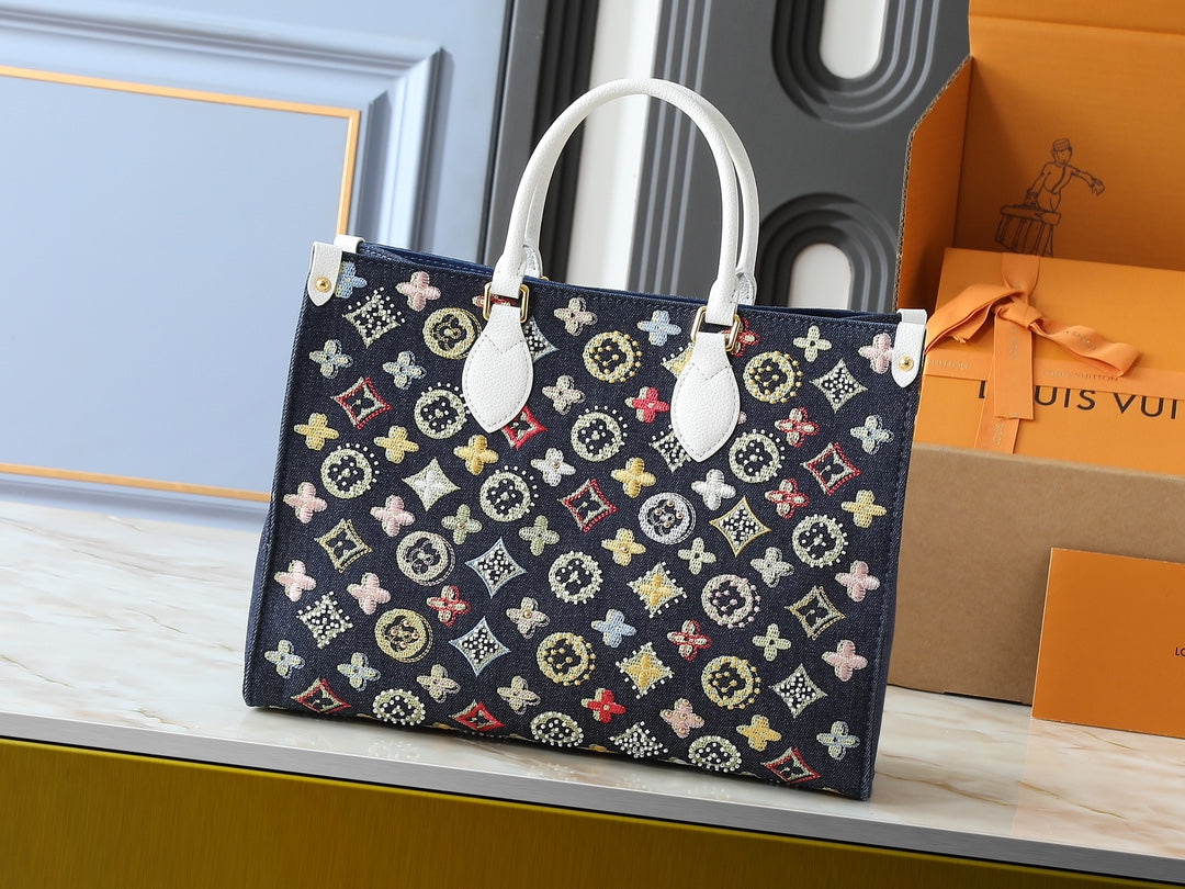 15RE22B Popular  genuine leather embroidered bag