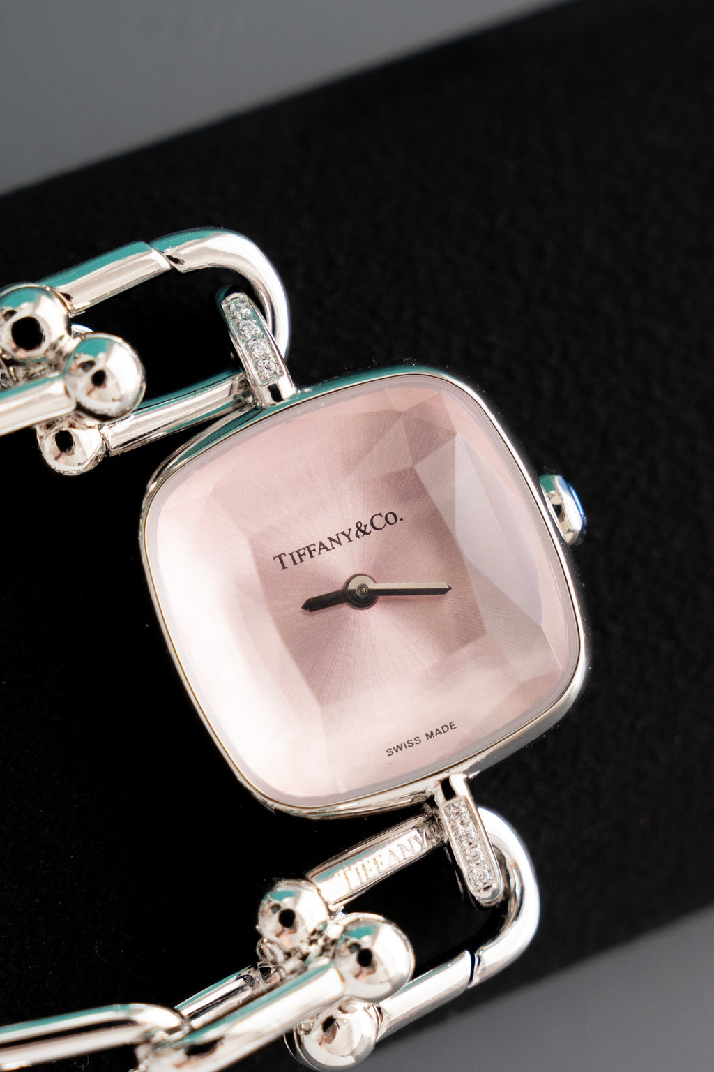 136RT72L Popular Watches