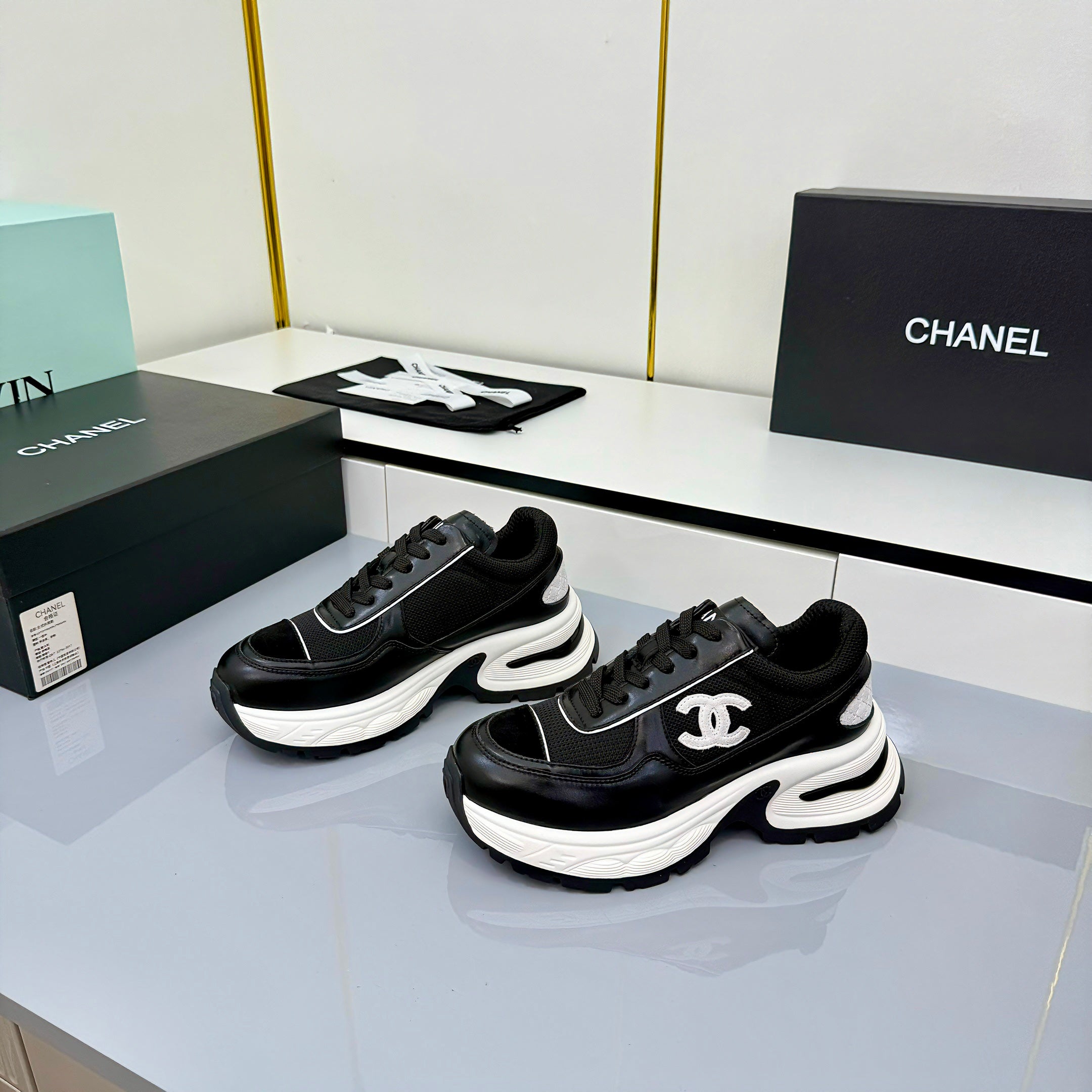 2105QC275Z Popular high-quality Shoes