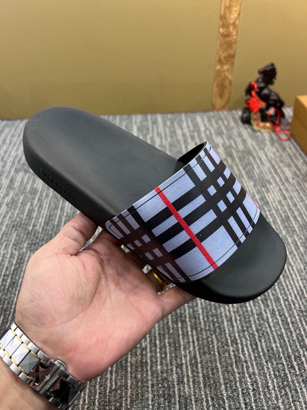 535ZR258Z Popular Slippers
