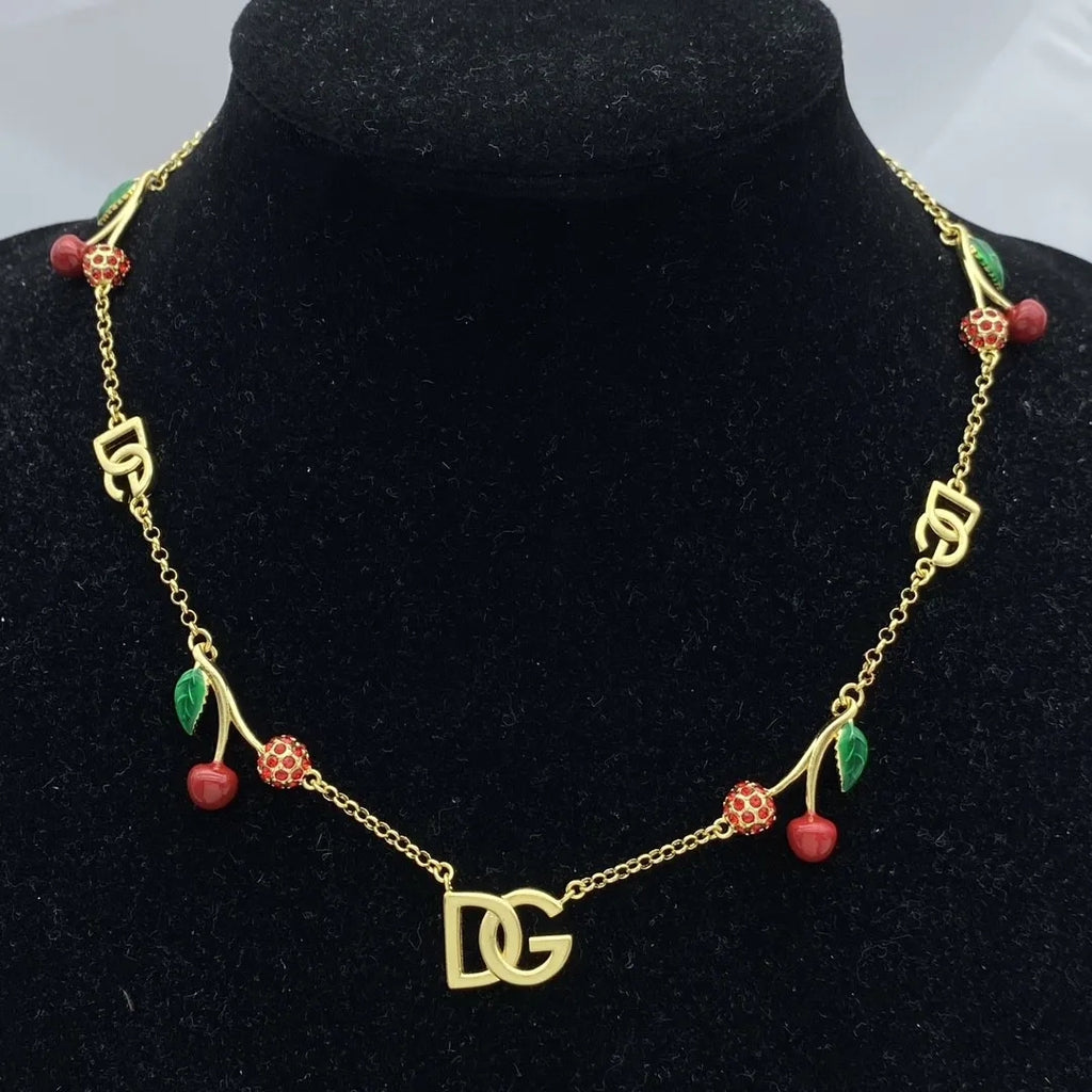 55QA249X Popular Necklace