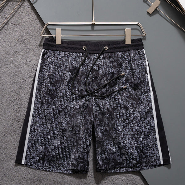 136ND5U Popular shorts