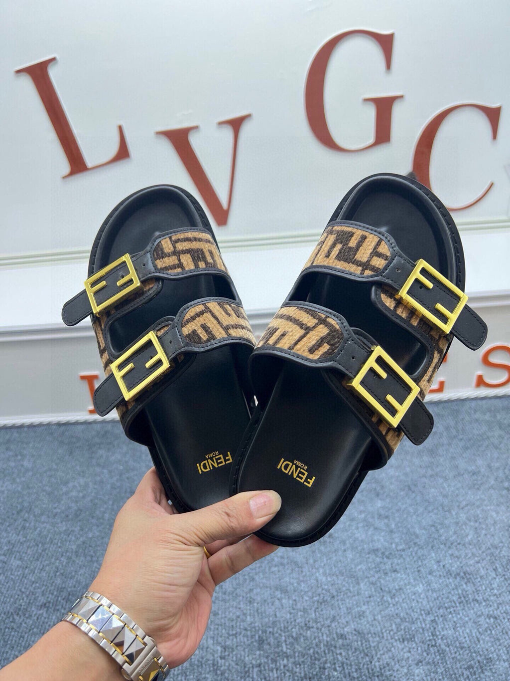 54F38Z Popular slippers