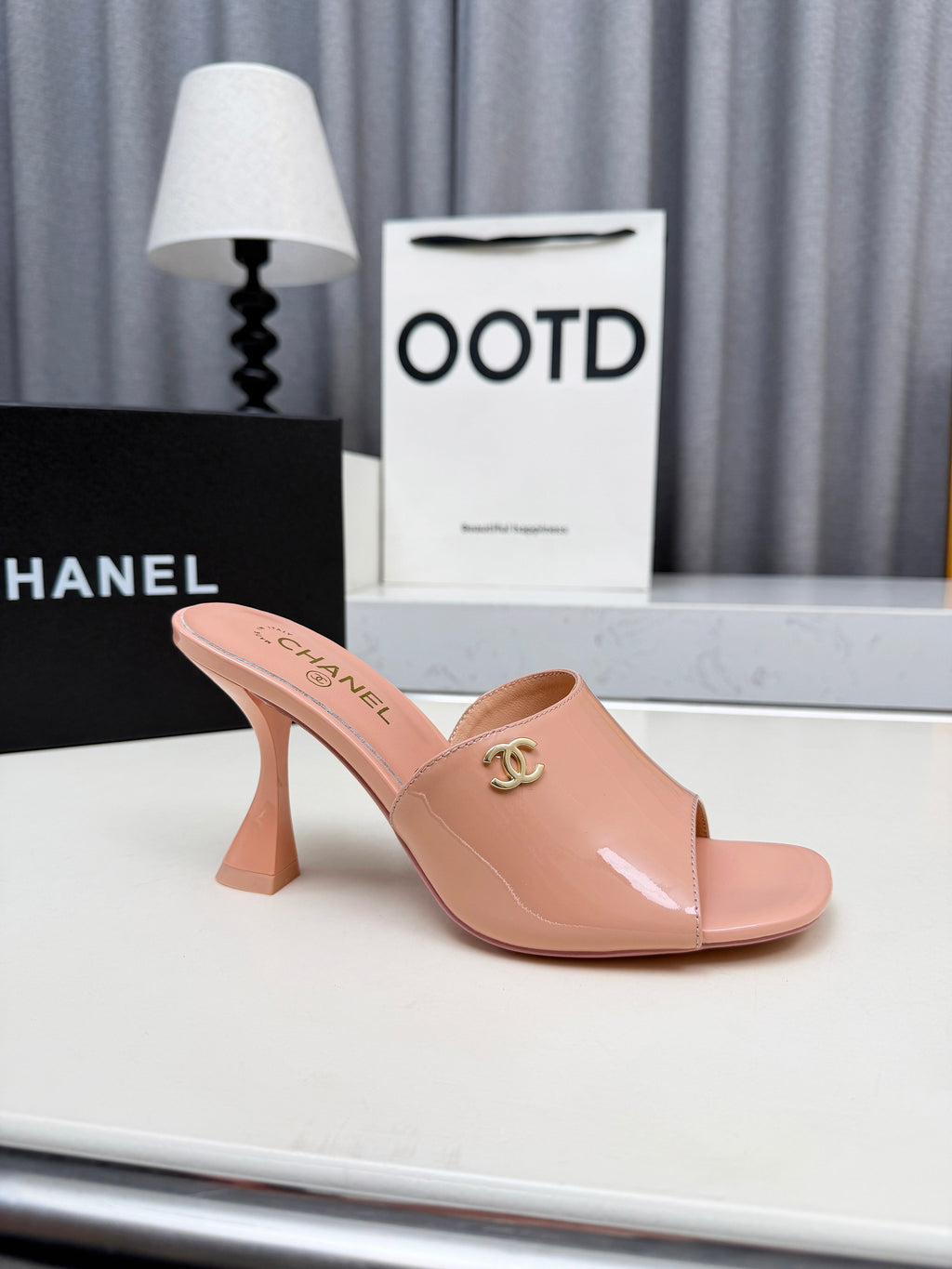 Z2X66C47 Popular leather High heels 9CM
