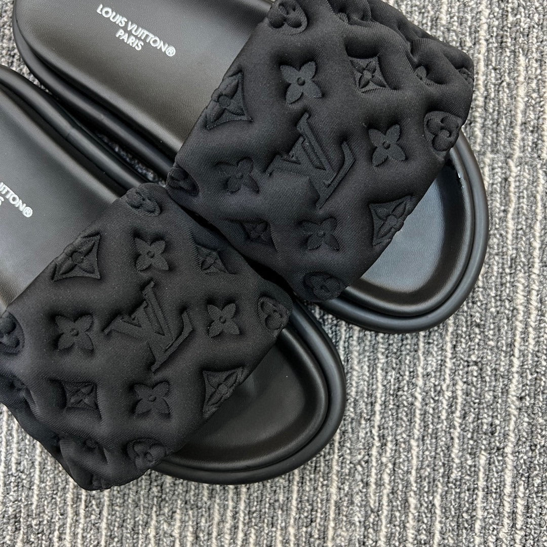 5YE116Z Popular Slippers