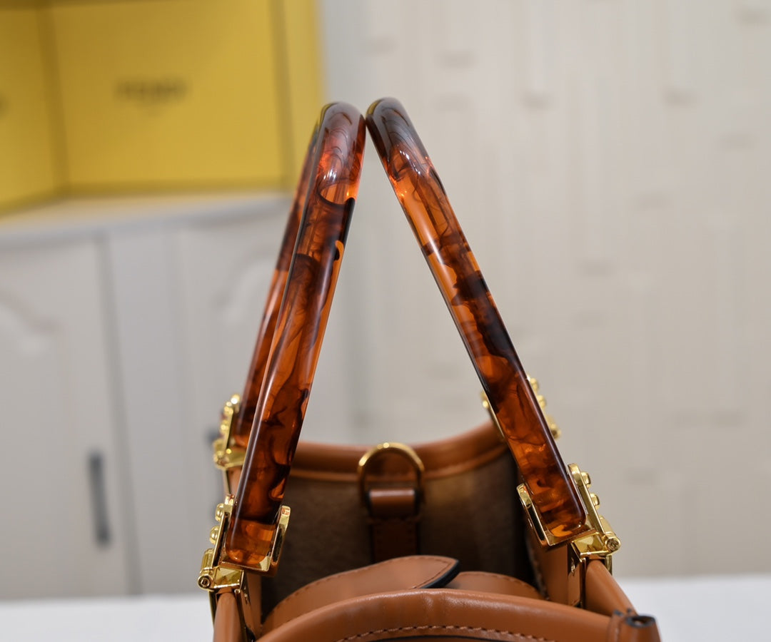 136PF101B Popular leather bag