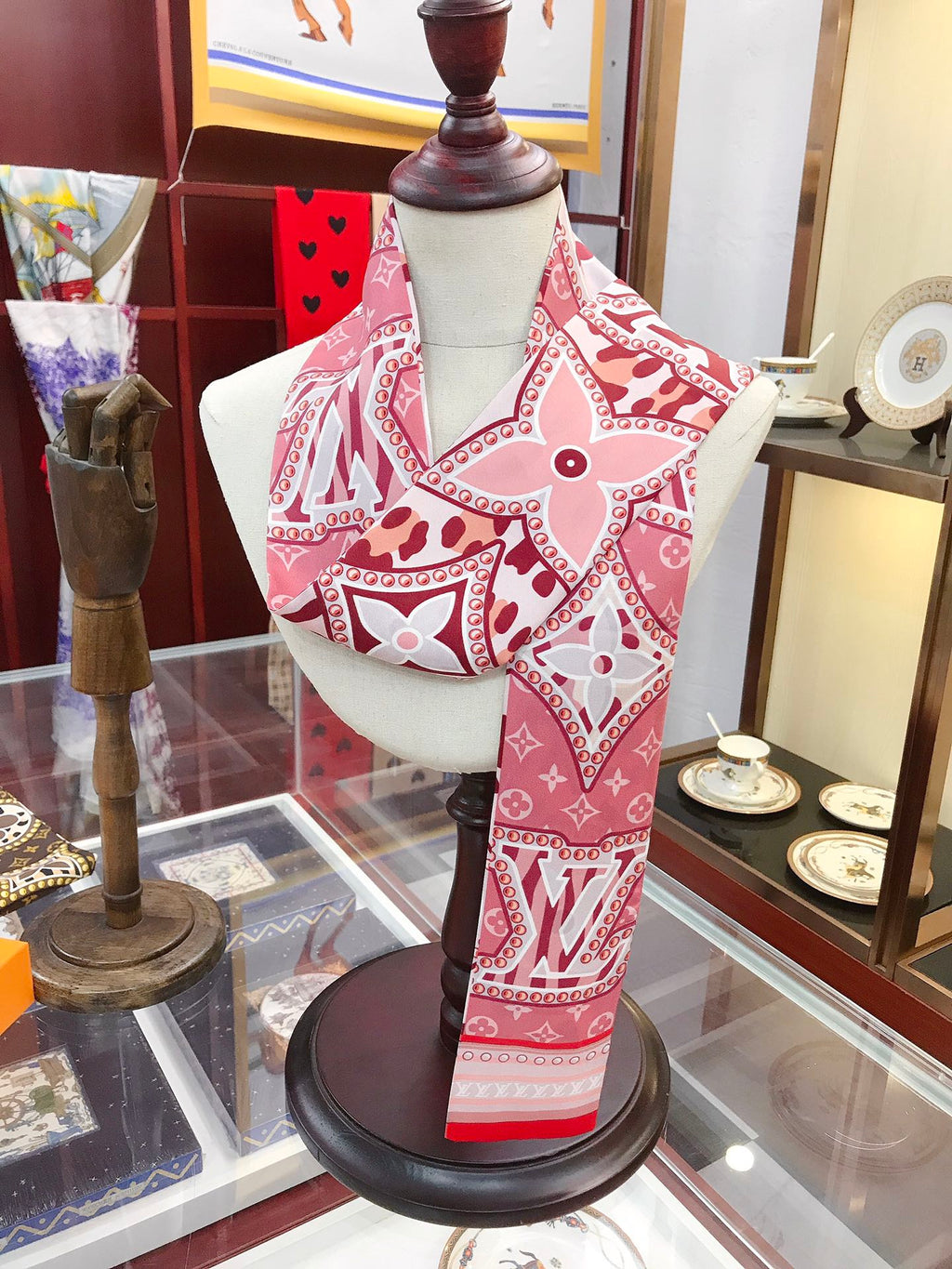 1ZE178W Popular Silk Scarve