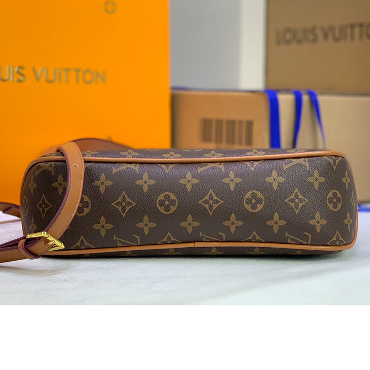 AE01B Popular  leather bag 