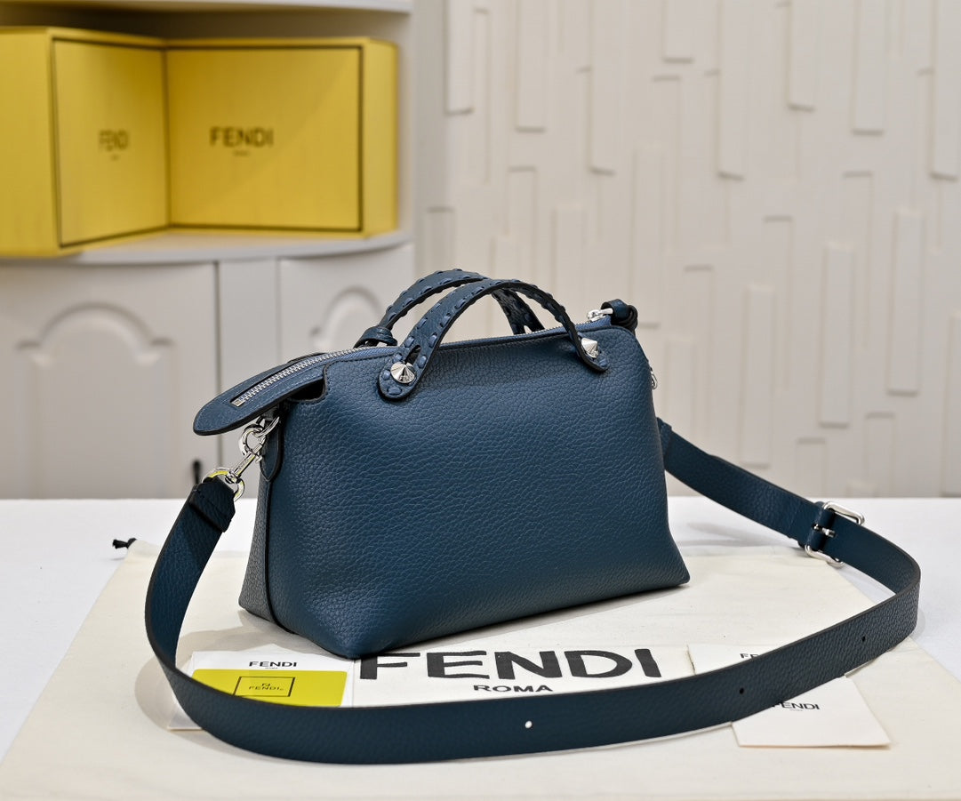 1WF109B Popular  leather bag
