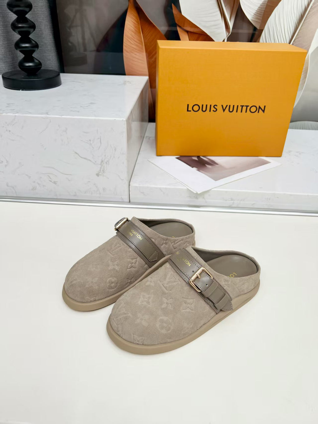 2105QE255Z Popular high-quality Shoes