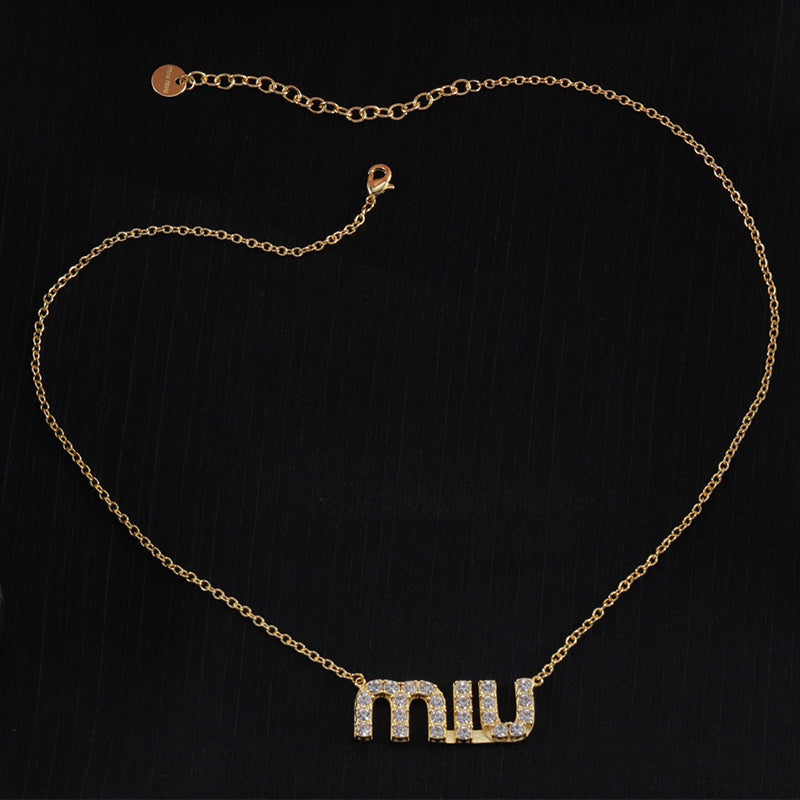14A685K  Popular  Necklaces