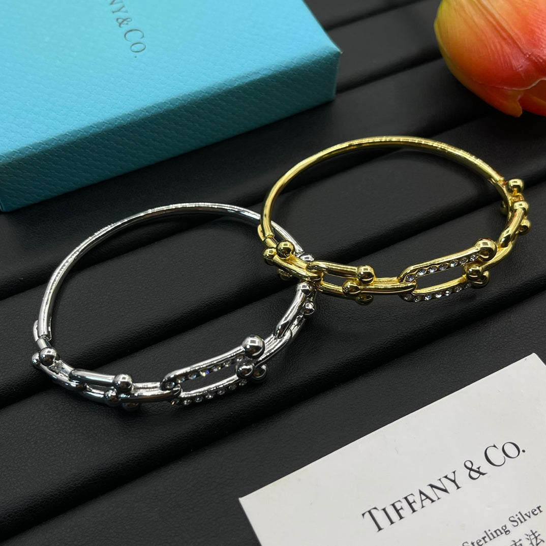 136NT87K Popular Bracelets