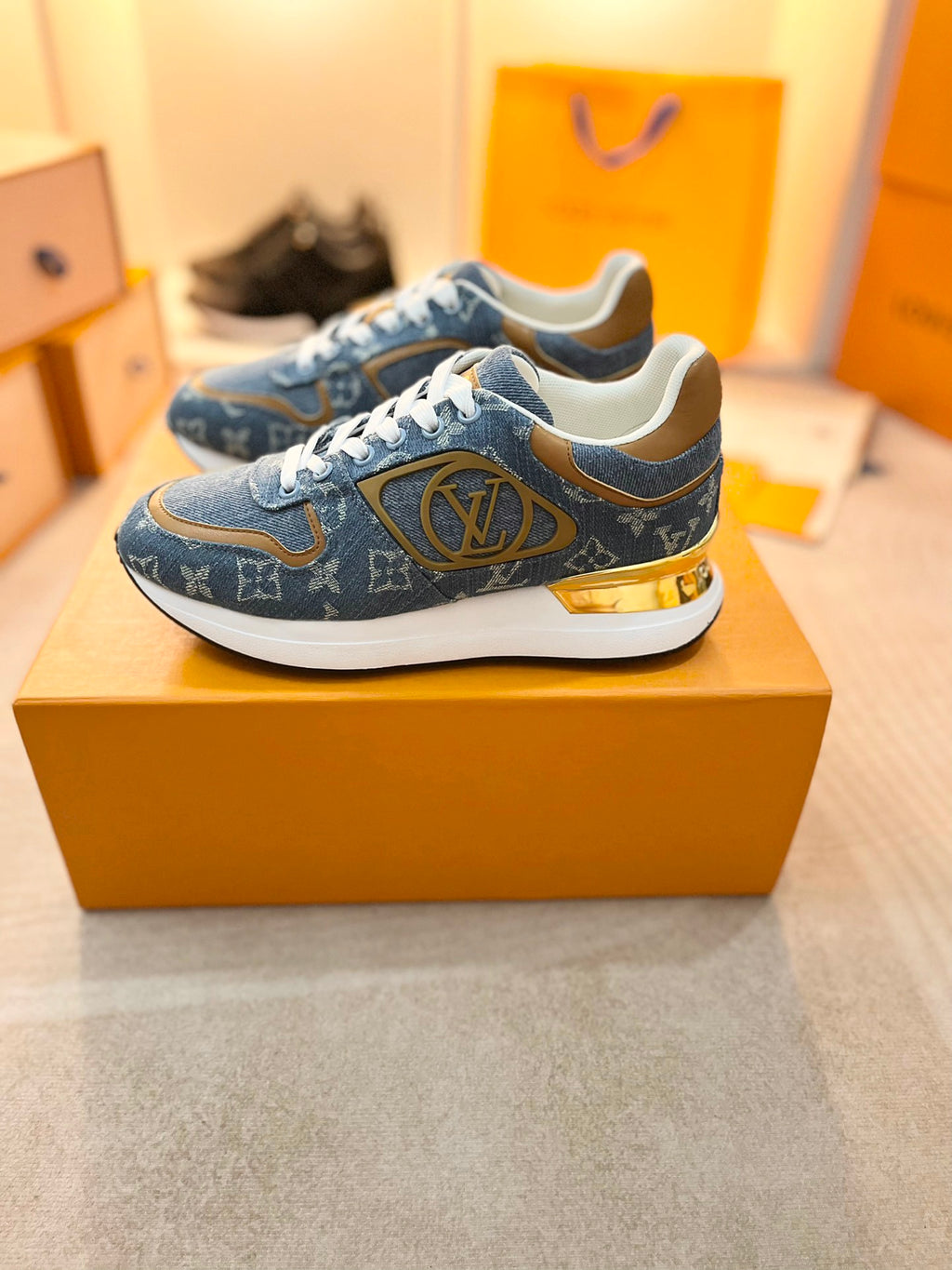 Z2P36E60 Popular high-quality leather Shoes