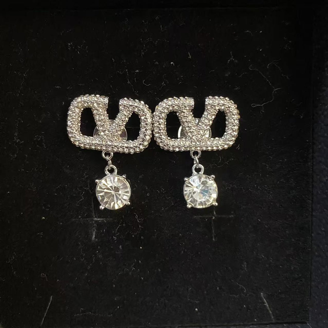 14VL700E Popular Earrings